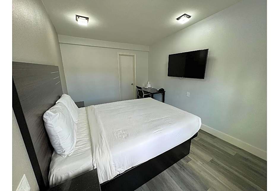 Motel 6 Santa Cruz, CA