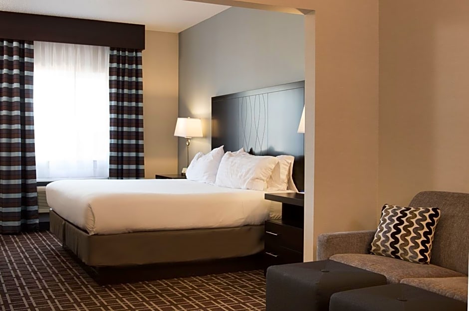 Holiday Inn Express Le Claire Riverfront-Davenport