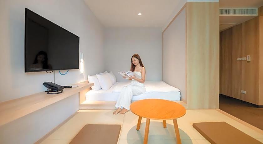 LiveZen Bangkok Sukhumvit