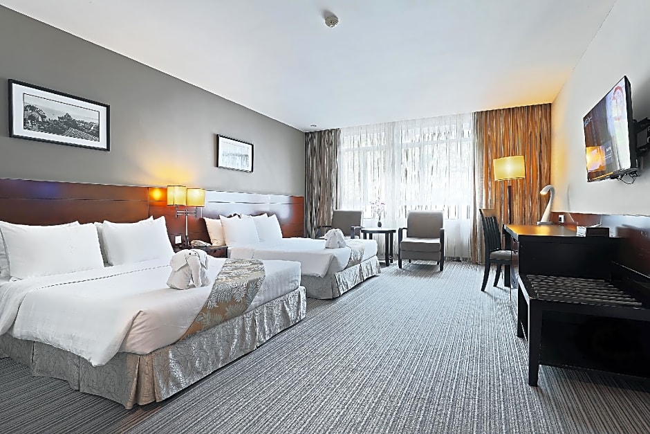 Hotel Sixty3