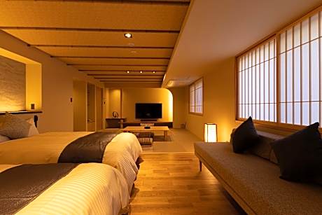 Deluxe relaxing Japanese-Western style room with sauna room and bathroom
