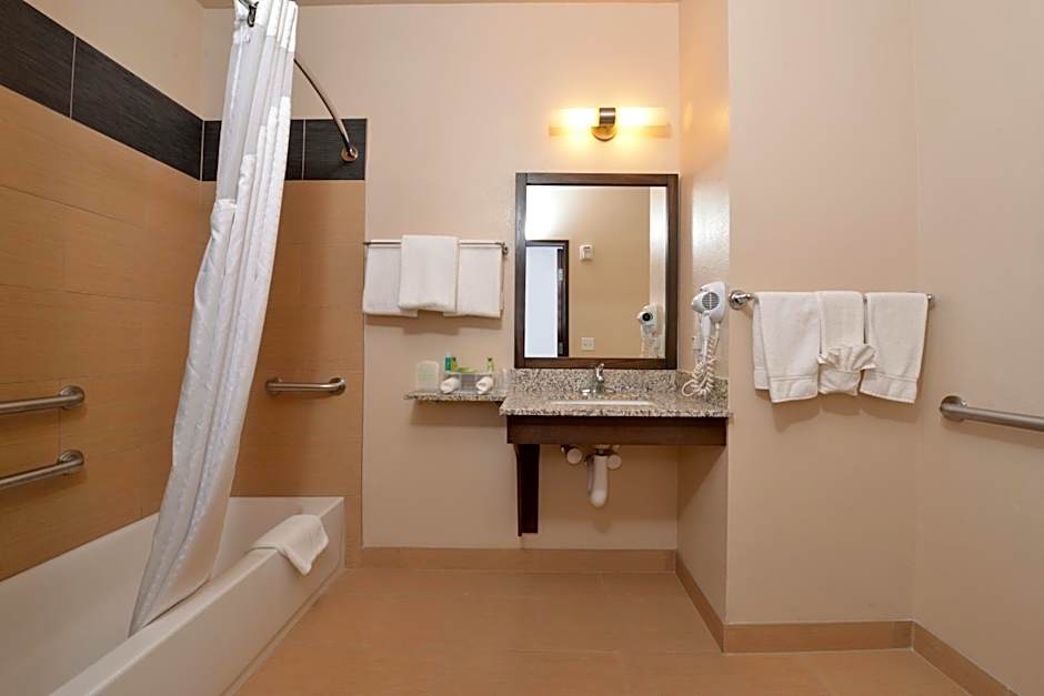 Holiday Inn Express & Suites Globe By IHG