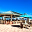 Beautiful one bedroom oceanfront condo