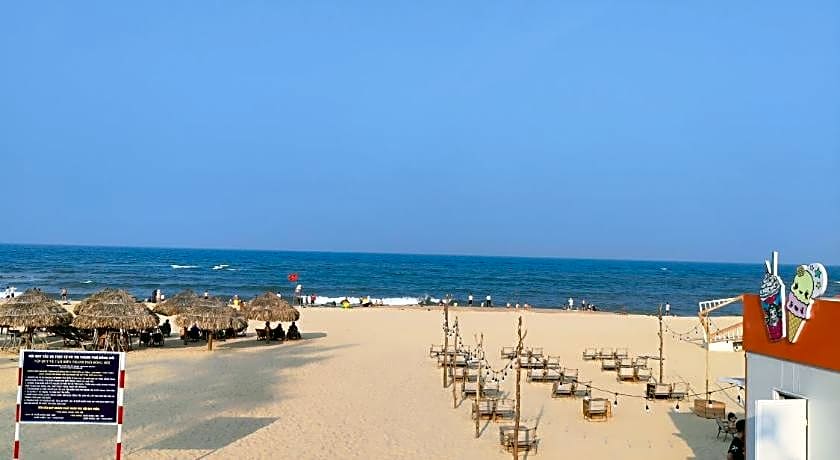 View Nhat Le Beach Hotel