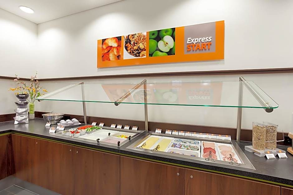 Holiday Inn Express Augsburg By IHG