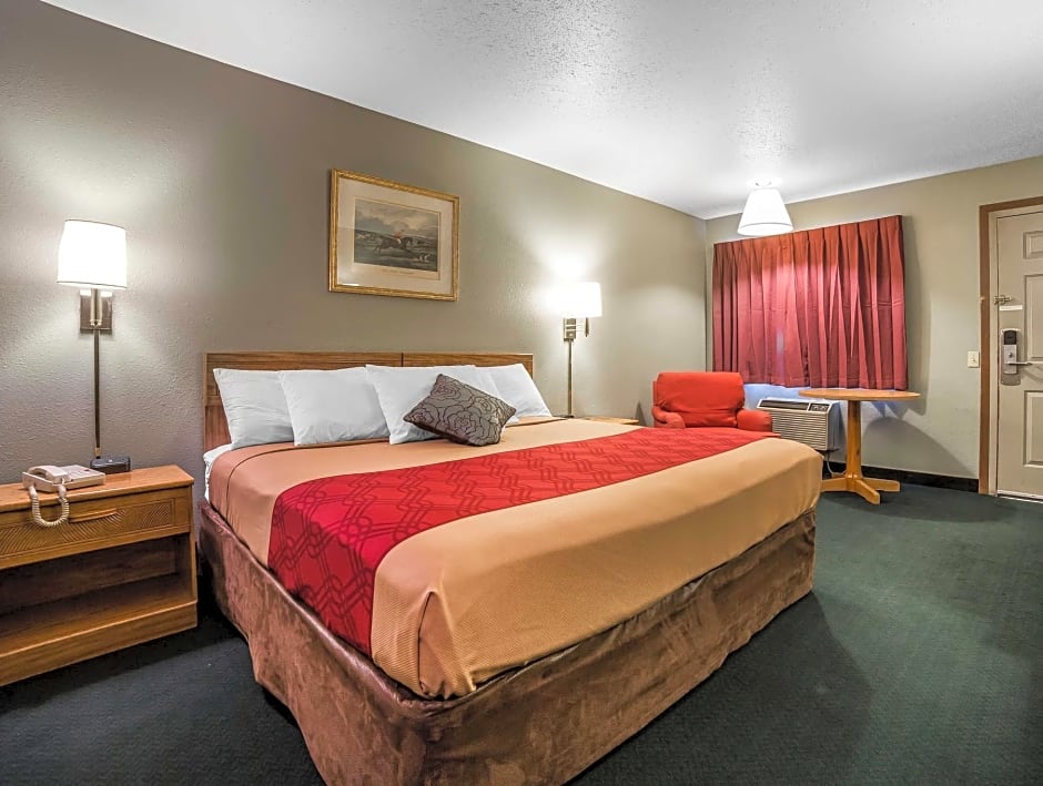 Econo Lodge Laramie