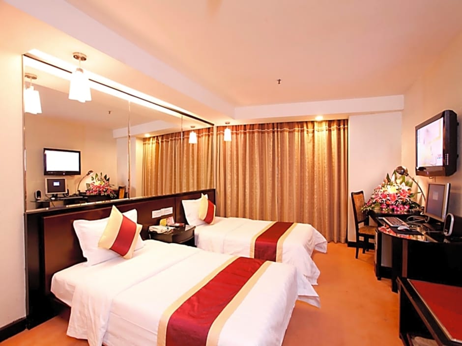 New World Hotel