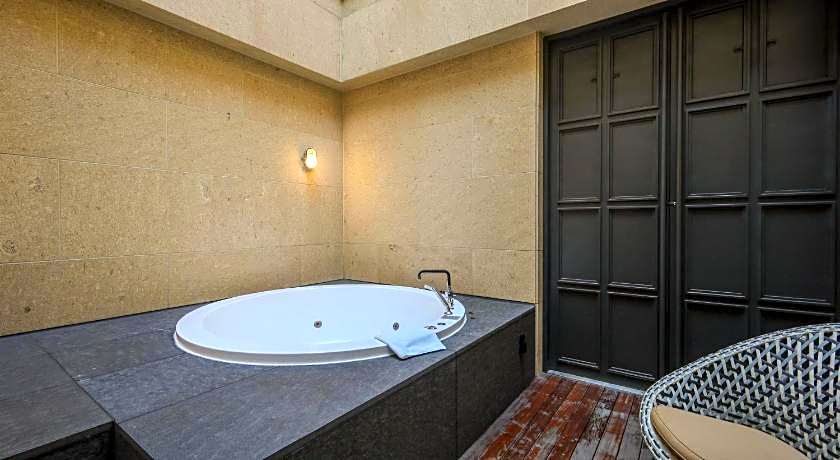 Pangyo KYND Tourist Hotel(Foreign Tourist Tax Refund Hotel)
