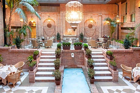 Vincci Albayzin Hotel