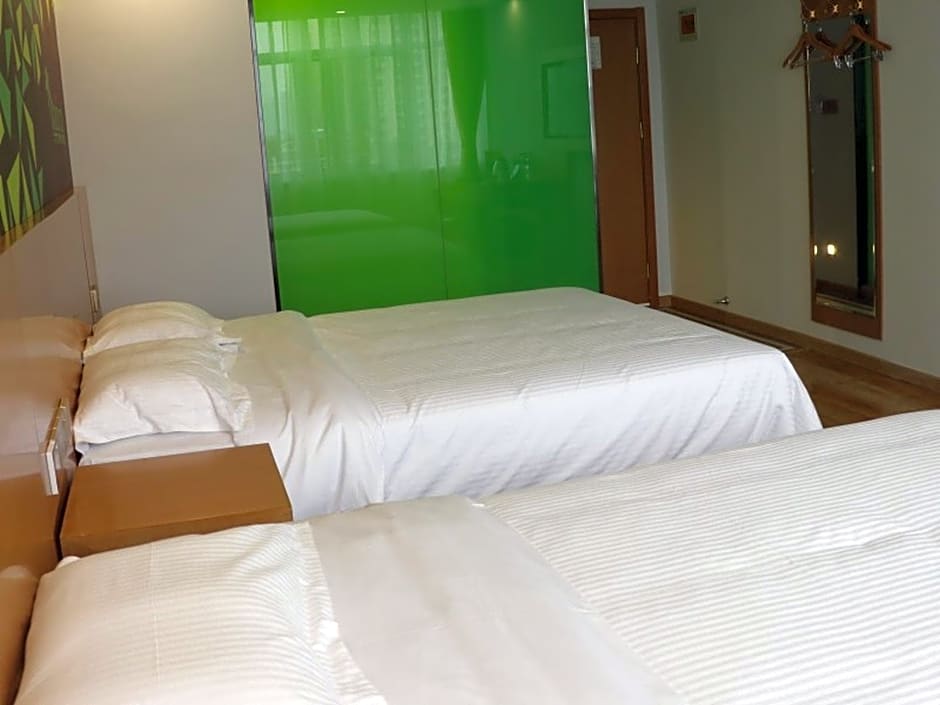 Vatica Hefei Anqing West Road Nongda East Gate Hotel