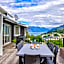 Queenstown House Bed & Breakfast and Apartments