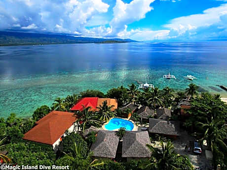 Magic Island Dive Resort