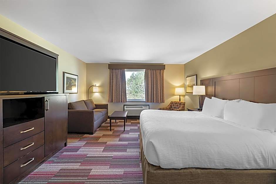 Best Western Plus Stoneridge Inn And Conference Centre