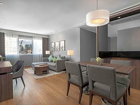 Executive King Suite