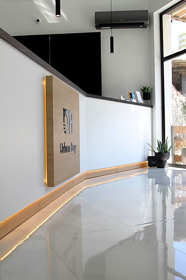UrbanBay Hotel & Spa