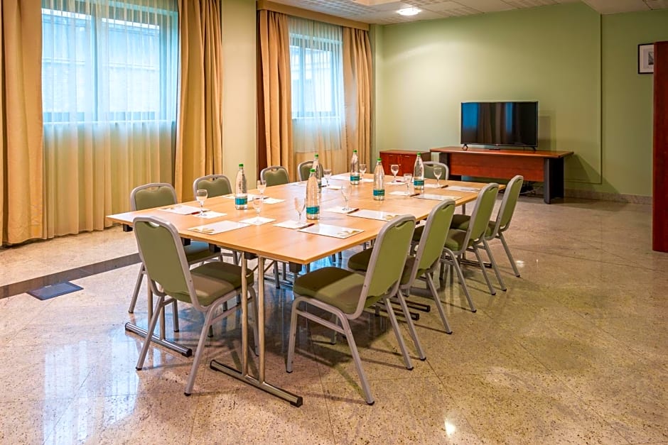 Hotel Parisi