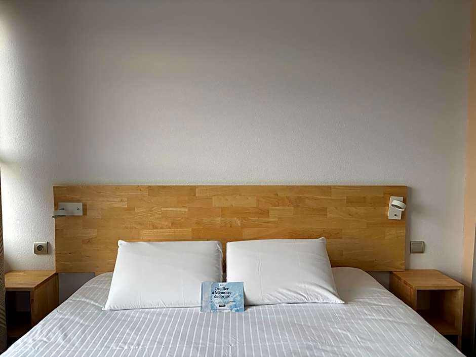 Kyriad Limoges Centre Gare - Atrium