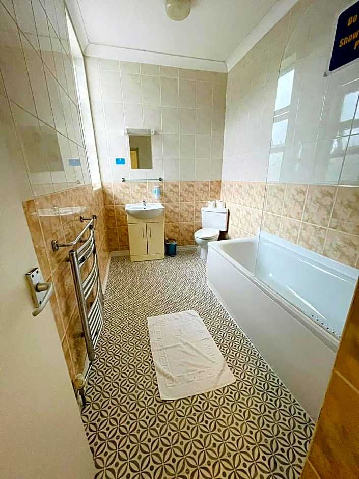 OYO Star Hotel South Leicester