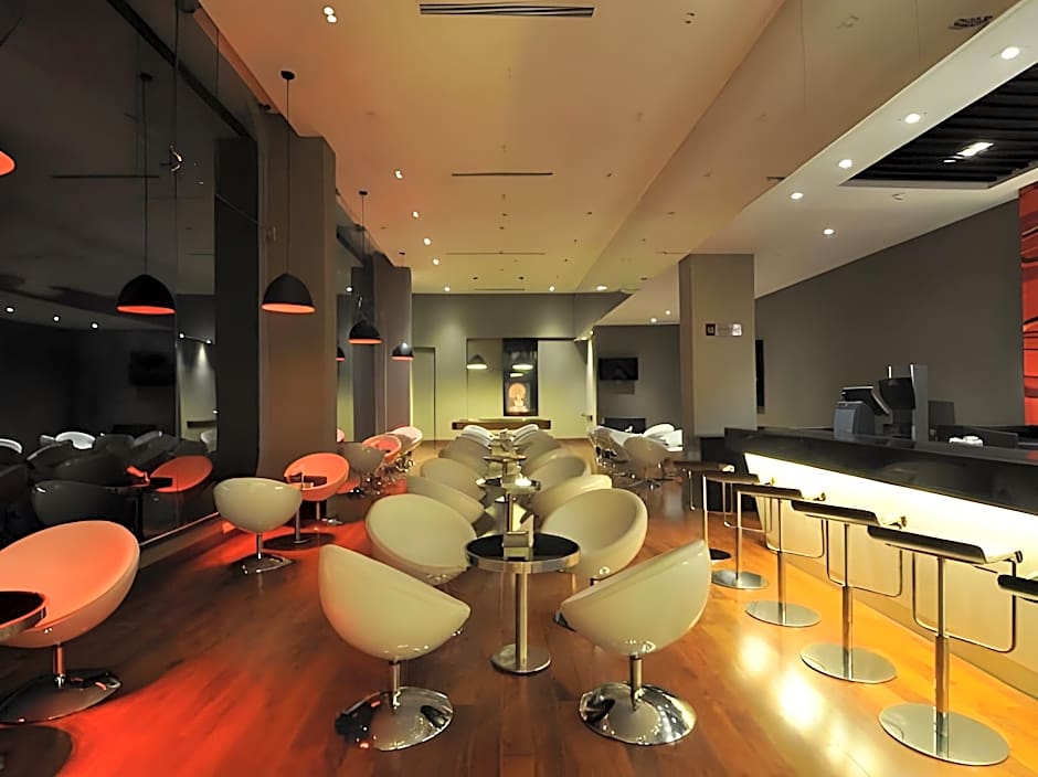 Keys Select by Lemon Tree Hotels, Kochi