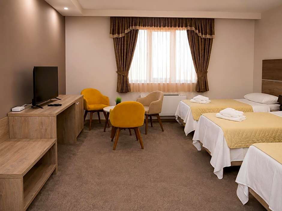 Semberski Salaš Intergaj Hotel