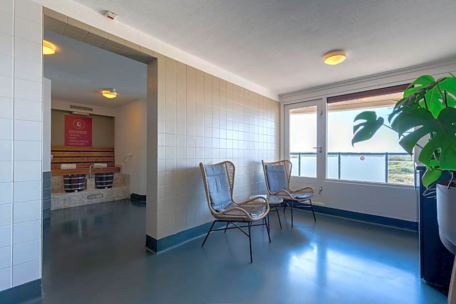 Leonardo Hotel IJmuiden Seaport Beach