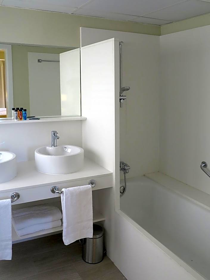 Serennia Exclusive Rooms