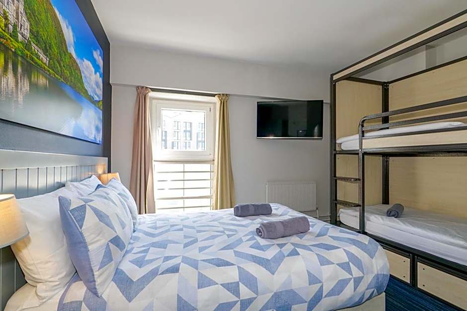 Kinlay Hostel Eyre Square - Best Hostel in Ireland 2025