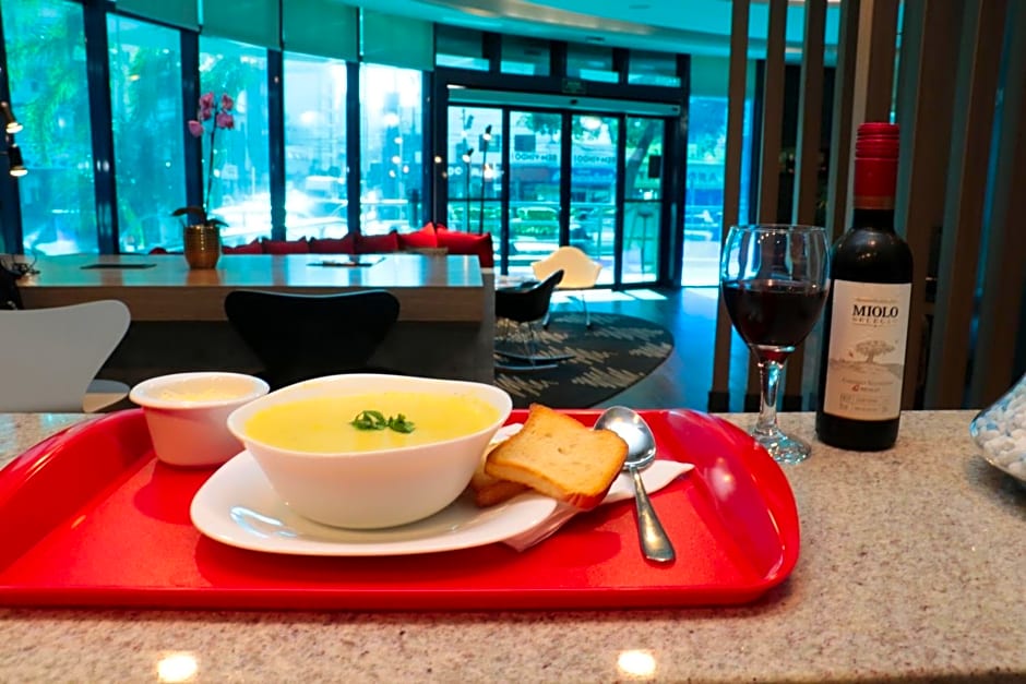 ibis Passo Fundo Centro