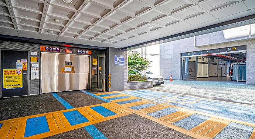 Rivertain Hotel Gyeongju