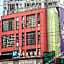 Zhongbo Art Hotel (Hualin Temple Subway Station Store, Shangxiajiu Commercial Pedestrian Street)