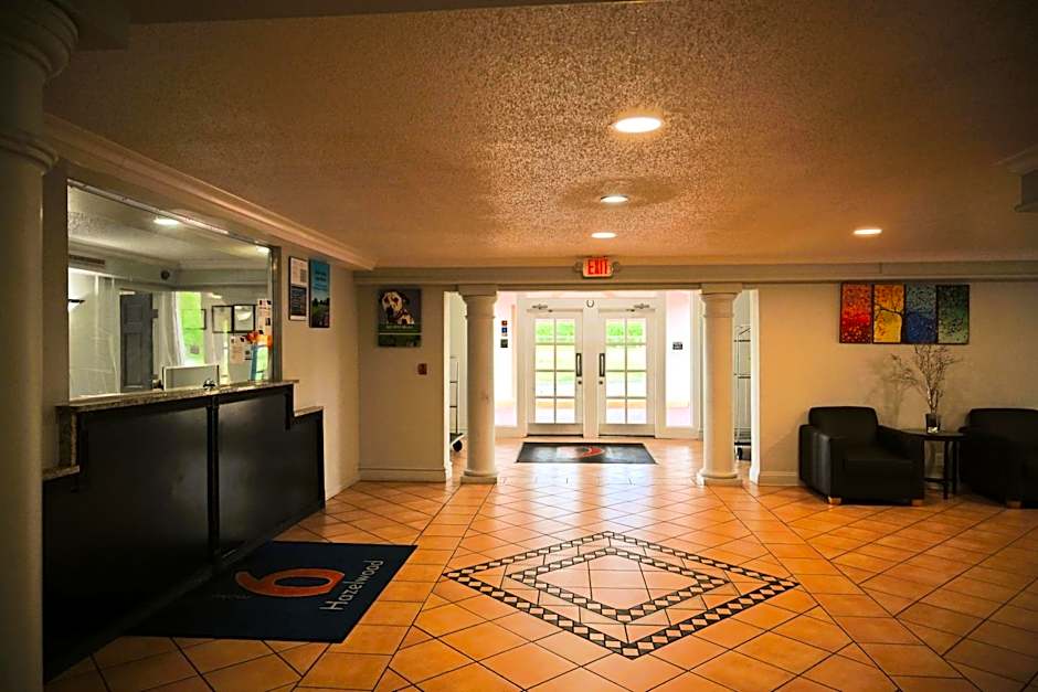 Motel 6 Hazelwood