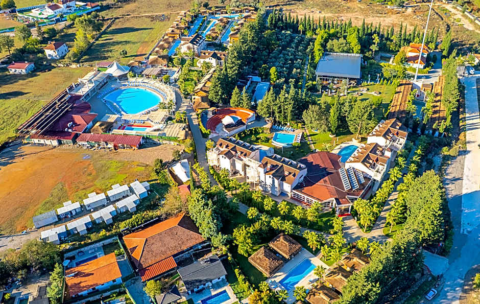 Sahra Su Holiday Village & Spa