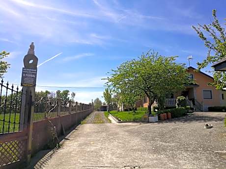 Albergue O Pombal
