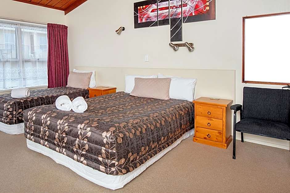 Tourist Court Motel