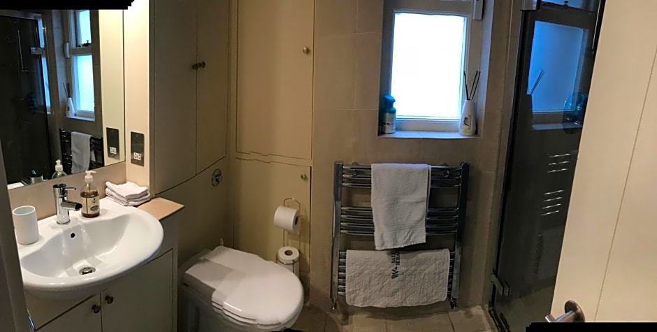 Fulham B&B – London