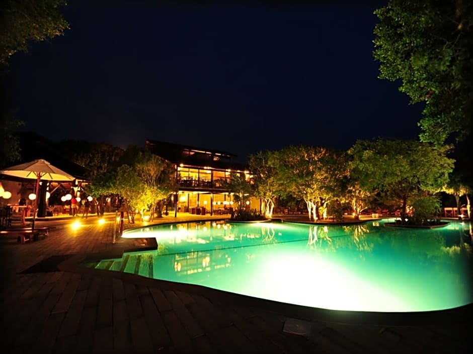 Cinnamon Wild Yala Hotel