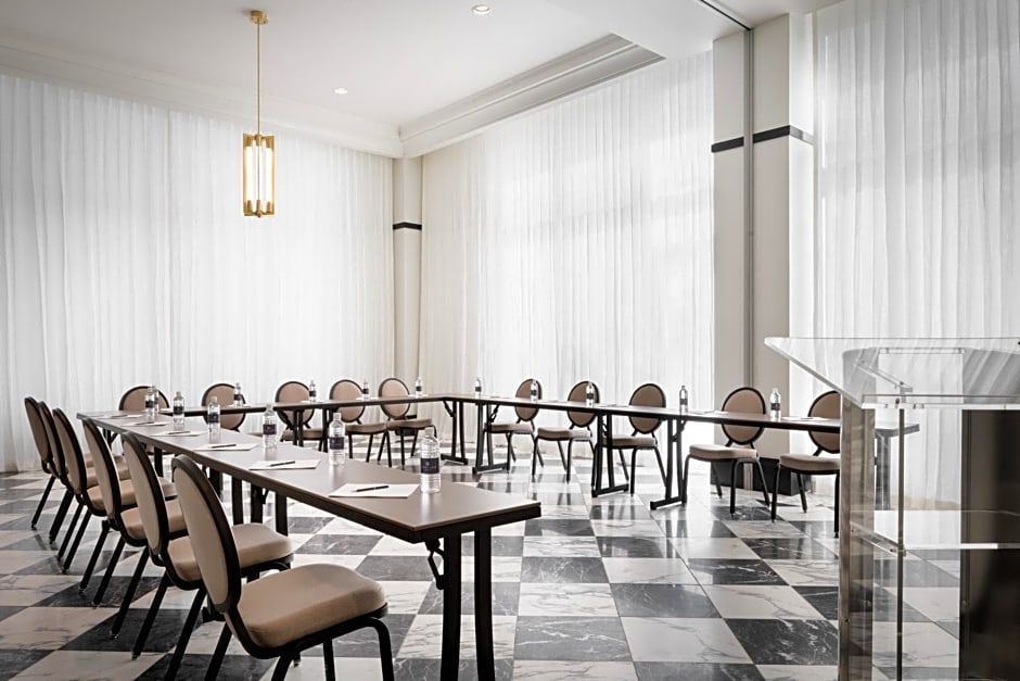 Perry Lane Hotel, a Luxury Collection Hotel, Savannah