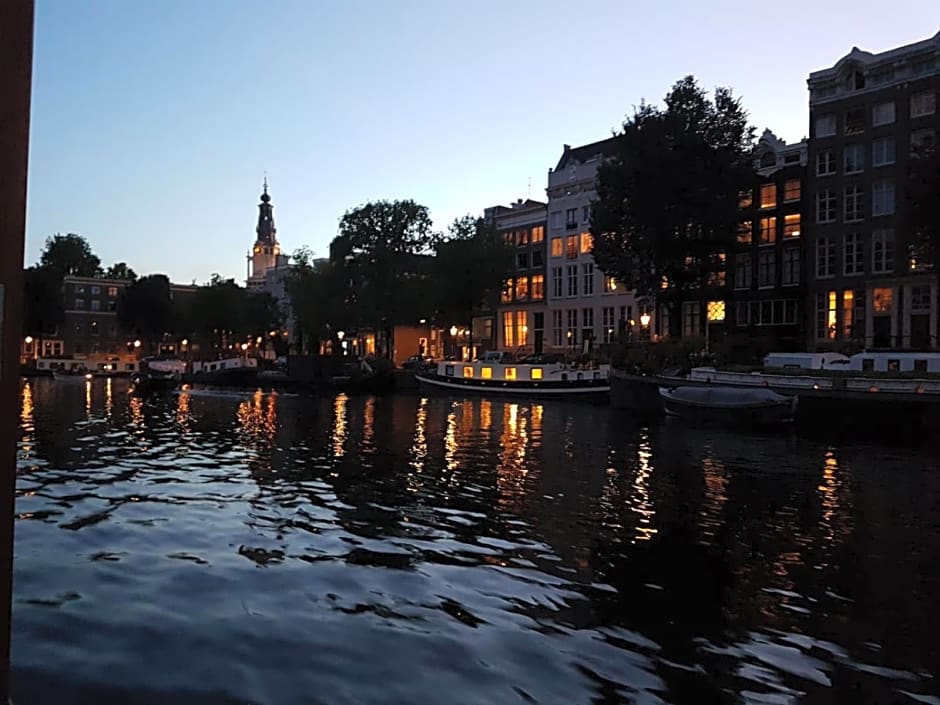 Mar&Mar Houseboat Studio