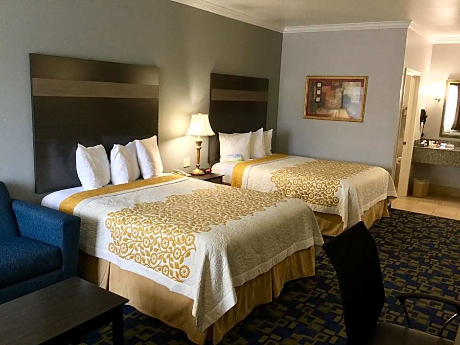 Days Inn by Wyndham Robstown