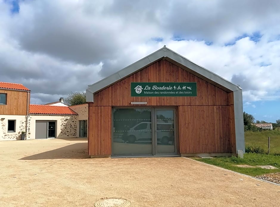 LA BORDERIE - MAISON DES RANDONNEES - Gîte étape - gîte de groupe