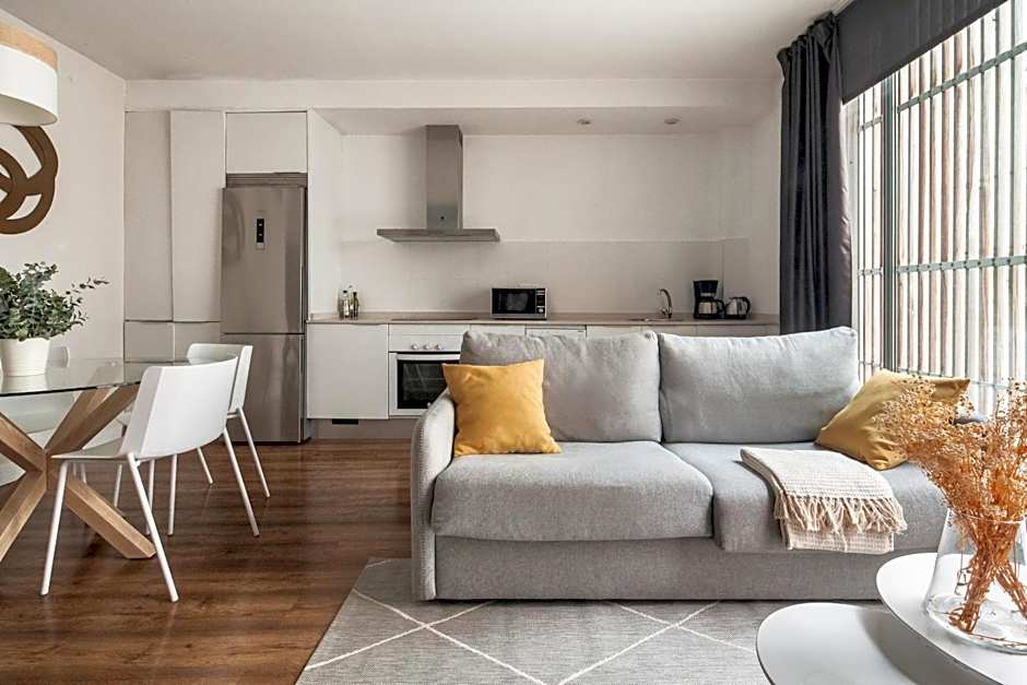 Feelathome Poblenou Beach Apartments