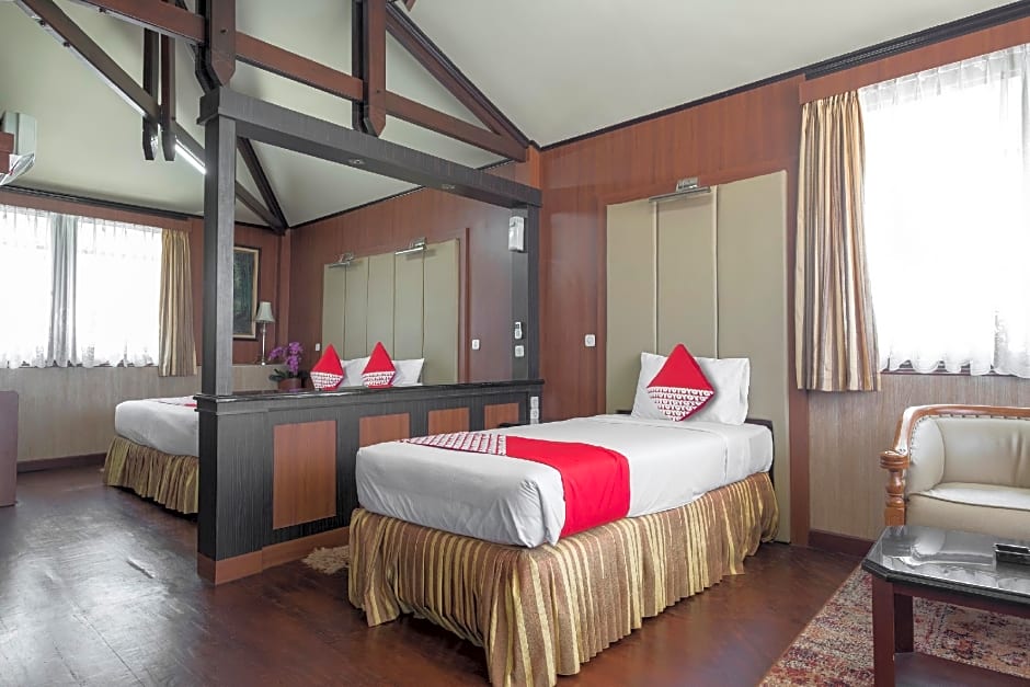 OYO 1090 Hotel Anging Mammiri Makassar