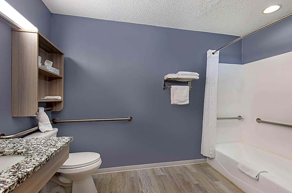 Microtel Inn & Suites by Wyndham Dry Ridge