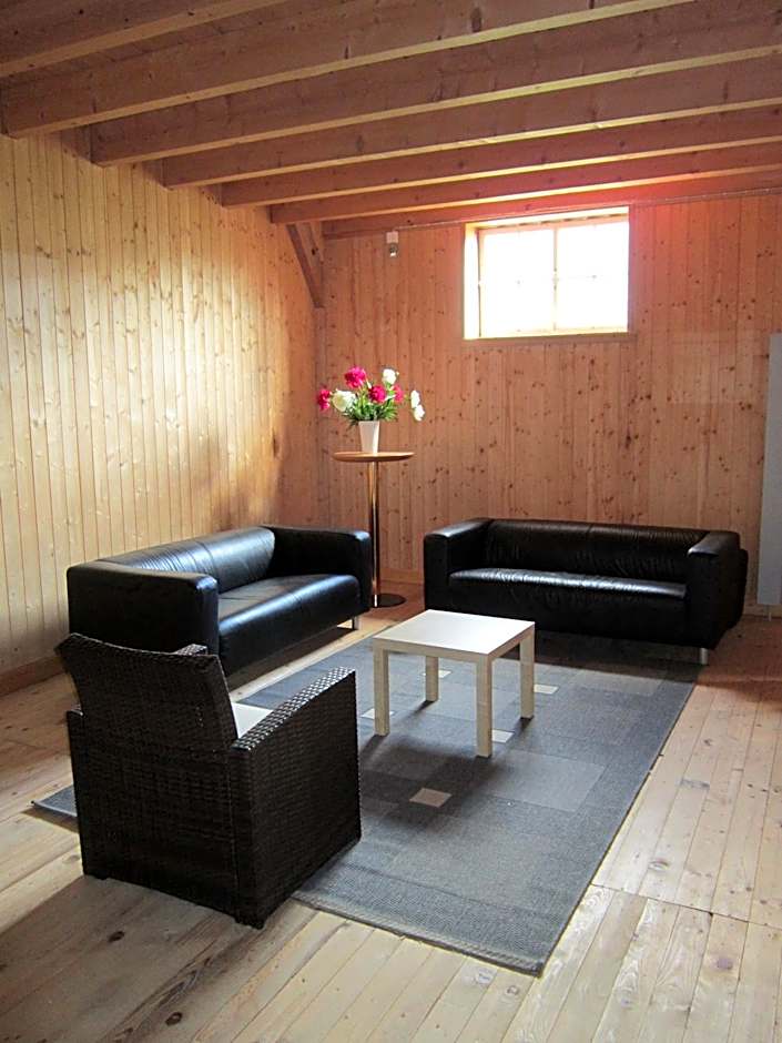 Miramont Horse Trekking Hostel