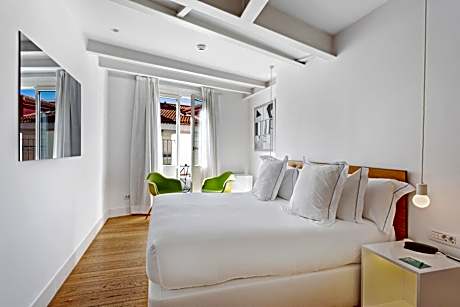 Superior Double or Twin Room with Terrace