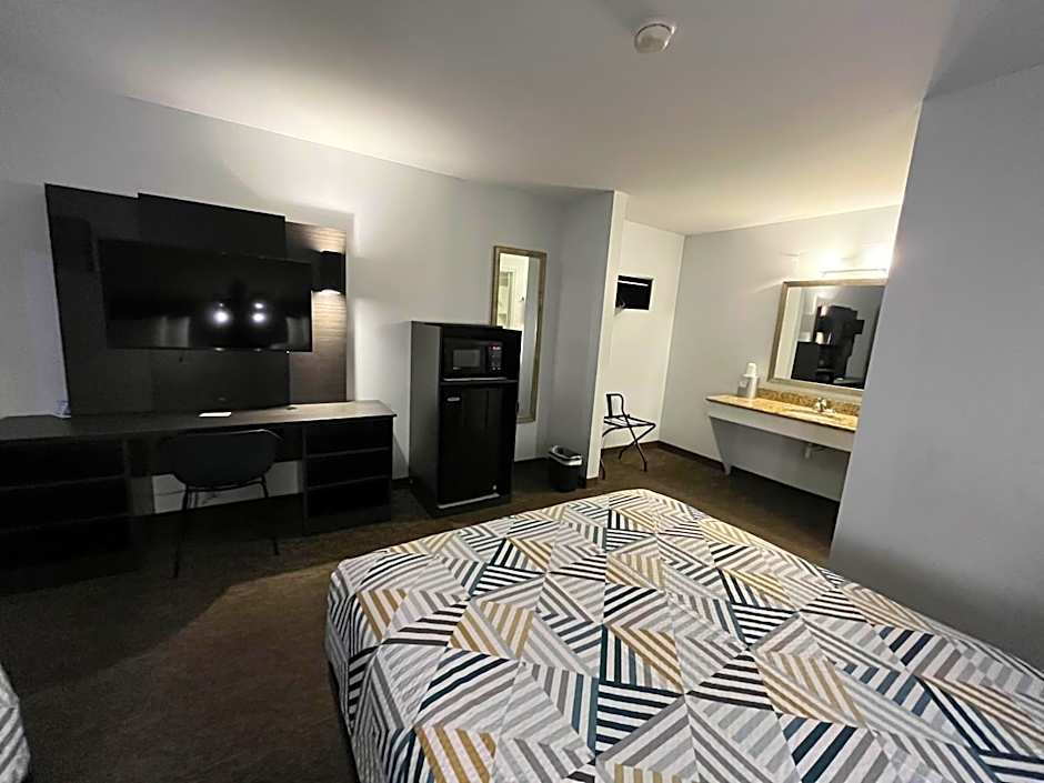 Motel 6 Junction, TX Llano River