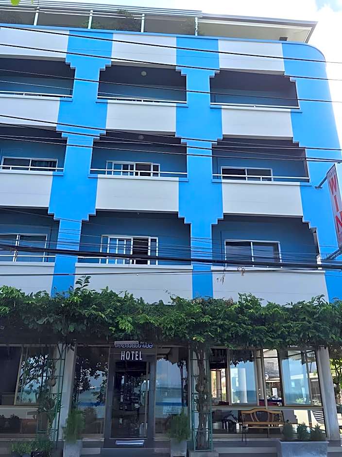 Win Hotel