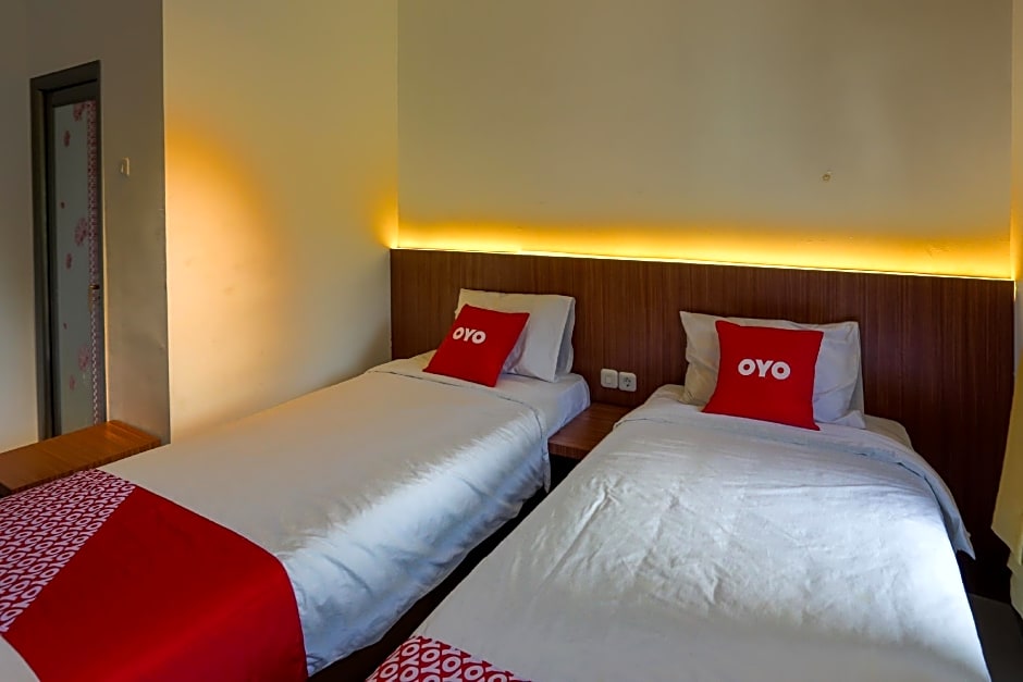 SUPER OYO 3109 Point Inn