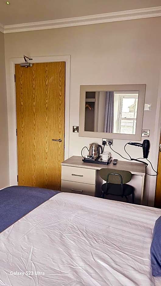 The Quay lodge