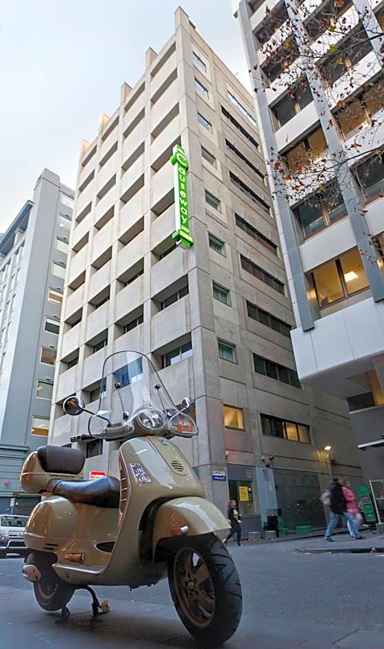 Causeway 353 Hotel